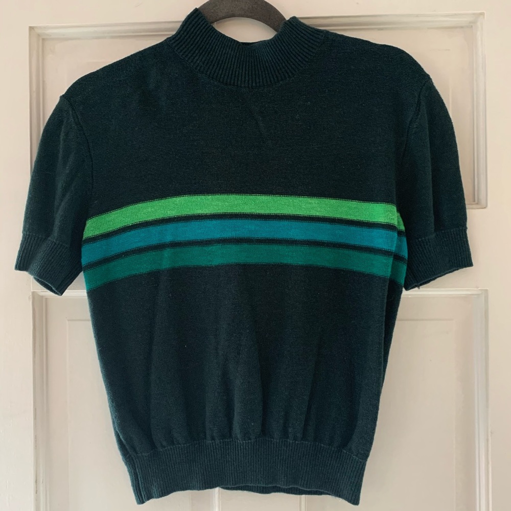 Mock neck short sleeved sweater